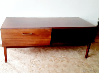 Kvalitní sestava do obývacího pokoje - 3