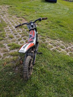 REZERV: OSET 12.5 Racing Repsol – dětská elektrická motorka - 3