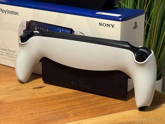 Playstation Portal, špičkový stav bez jediné vady - 3
