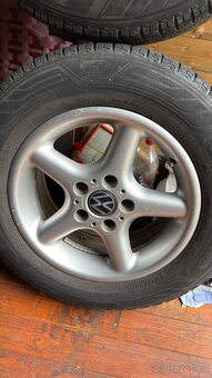ALU kola BMW 5x120 7jx16h2 IS20 - 3