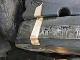 Náhradní díly Passat B6 combi - 3