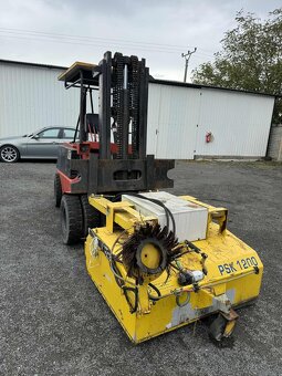 Vysokozdvižný vozík Ješterka - 3