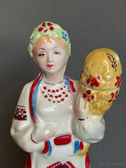 Figurální porcelánová karafa 700ml, Ukrajina - 3