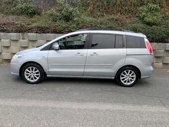 Mazda 5   2.0 i - 16V      7 míst - 3