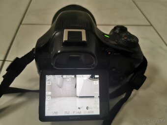 Sony CyberShot DSC-HX400V - 3