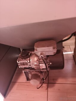 aut. kotel s násypkou - 3