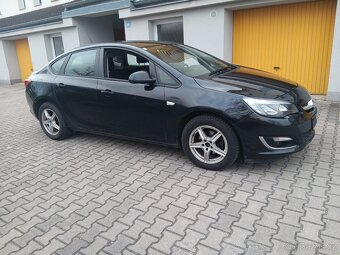 Opel Astra 1,4i 103kw - 3