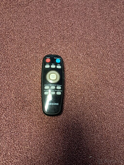 Prodám robotický vysavač Samsung SR 8980 - 3