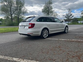 PRODÁM ŠKODU SUPERB II FACELIFT 3.6 FSI - 3
