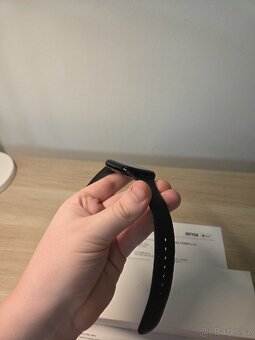Apple Watch Series 10 46mm - černá, záruka - 3