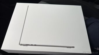 MacBook Air M3 - 3