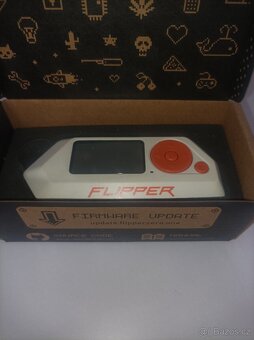 Flipper Zero s SD kartou 32 GB - 3
