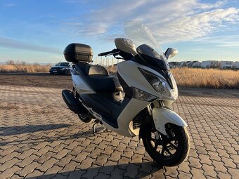 Sym GTS 300i, 2013, 18xxx km, po servise, nová STK - 3