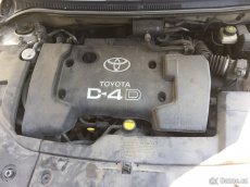 Toyota Avensis kombi 2,0D 85Kw r.v.2005 náhradní díly - 3
