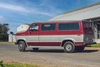 FORD E250 5.8L V8 - 3