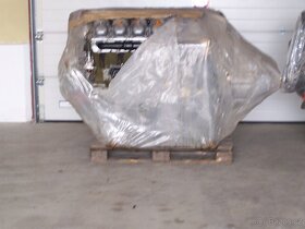 Tatra 813 motor - 3
