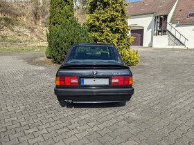 BMW E30 320is s motorem S14 - 3