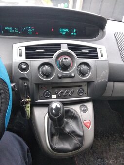 Renault Scenic 2 - 3