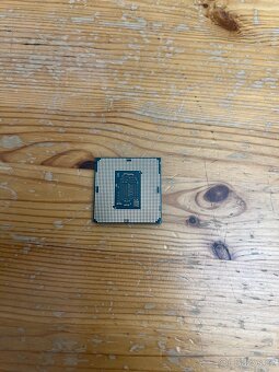 i7 7700 socket 1151 funkční,záruka - 3