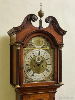 Podlahové hodiny z 19. století - 3