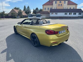 Prodám BMW M4 cabrio,. červen 2020 - 3