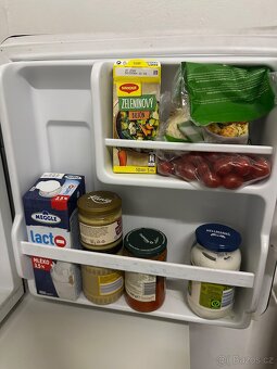 MINI LEDNICE MIDEA ČERNÁ - 3