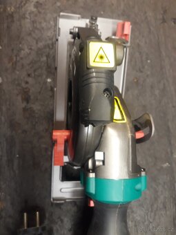 Ruční kotoučová pila zn.Hychika - 3