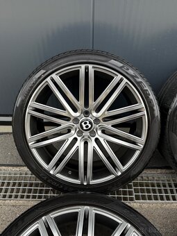 Bentley Continental GT kola - 3