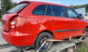 nd z škoda fabia 2 1.2htp červená rosso vinová - 3