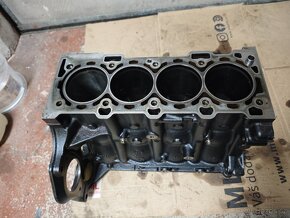 Opel Corsa D OPC A16LER díly motoru - 3