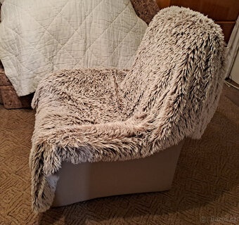 prodám mechanické polohovací křeslo k TV - 3