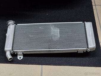 Chladič Kawasaki Versys 650 2022 - 3