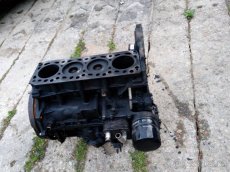 Ford 1.8 TDDi 66kw díly na motor - 3