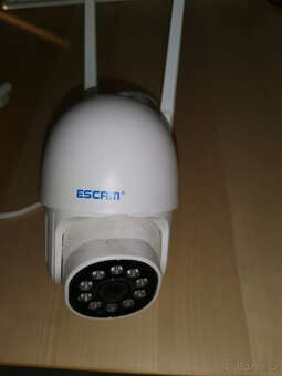 Venkovní otočná Wifi kamera Escam PT202 - 3