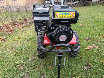 Kultivátor Hecht s příslušenstvím - 3