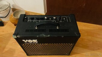 Elektrická kytara plus combo VOX - 3