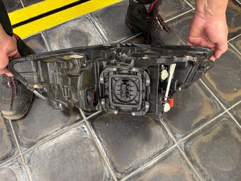 Audi A6 světlomet P.P. - 3