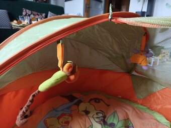 Skládací postýlka / ohrádka - 3