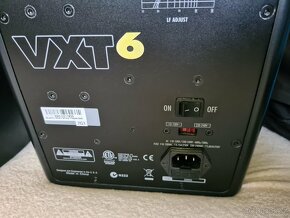 Prodám 2 studiové monitory KRK VXT6 - 3