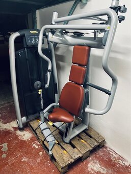 Profi Fitness stroje na prodej Černý + šedý Technogym - 3
