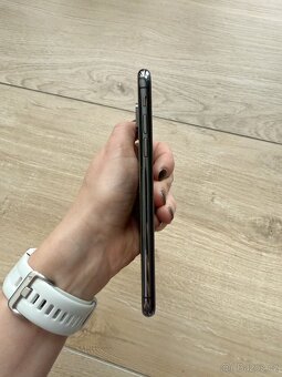 iPhone XS 64 GB - 3