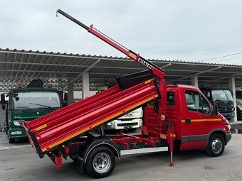 IVECO DAILY TŘÍSTRANNÝ SKLÁPĚČ + HYDRAULICKÁ RUKA do 3,5 - 3