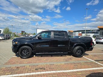 Dodge RAM 1500. 5.7 V8 HEMI - 3