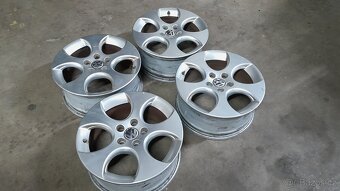 Prodám alu kola R17 vw GTI - 3
