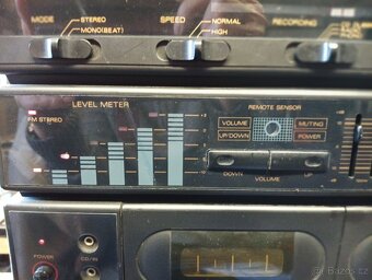 Stereo věž Levis. - 3