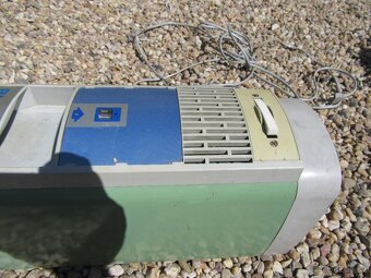 Nabízím retro vysavač Eta 418. Motor je plně funkční. Bez př - 3