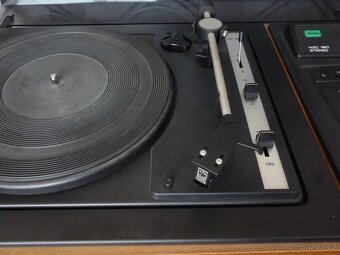 Gramofon se zesilovačem Tesla NZC 160 + 2x repro Philips - 3