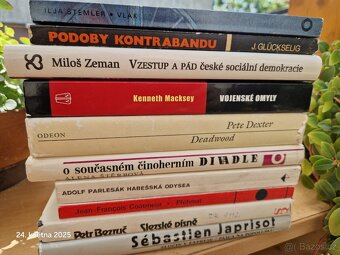 různé druhy knížek - 3
