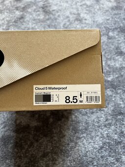 3x boty On Running Cloud Hi WP, velikost 42 - 42,5 - 3
