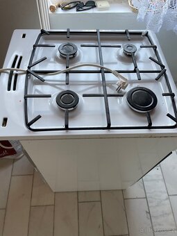 Plynovy sporak Amica - 3